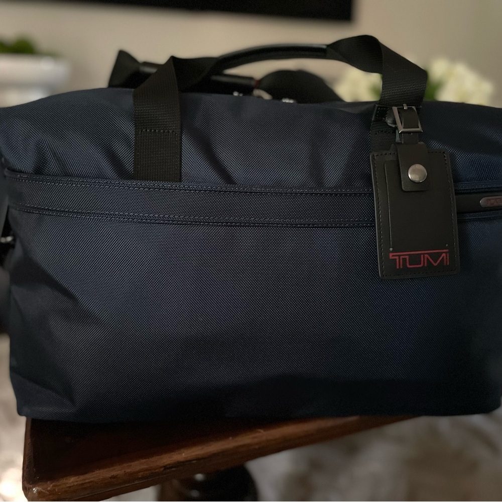 Tumi Blue Duffel Bag with Professional Design